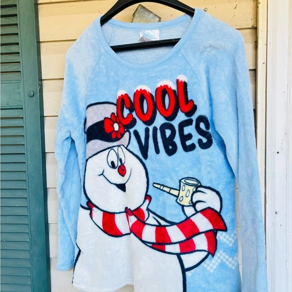 Frosty & the snowman pajama shirt